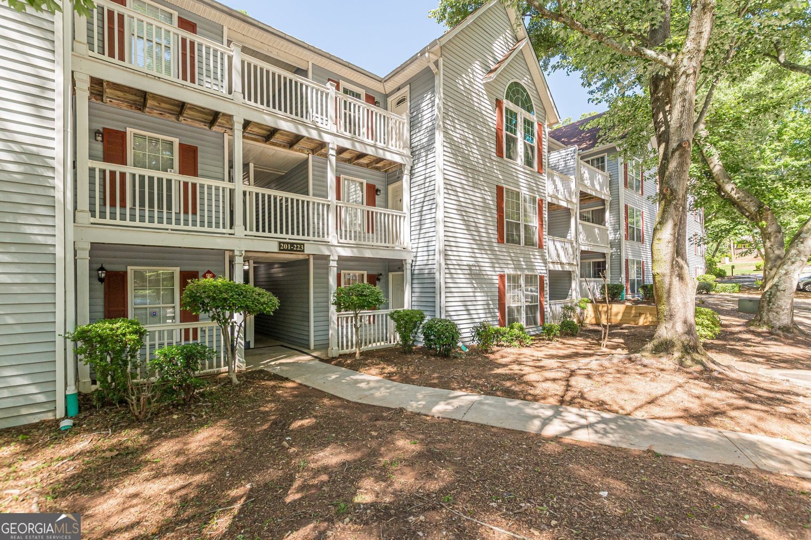 215 Cobblestone Trail Avondale Estates - 3