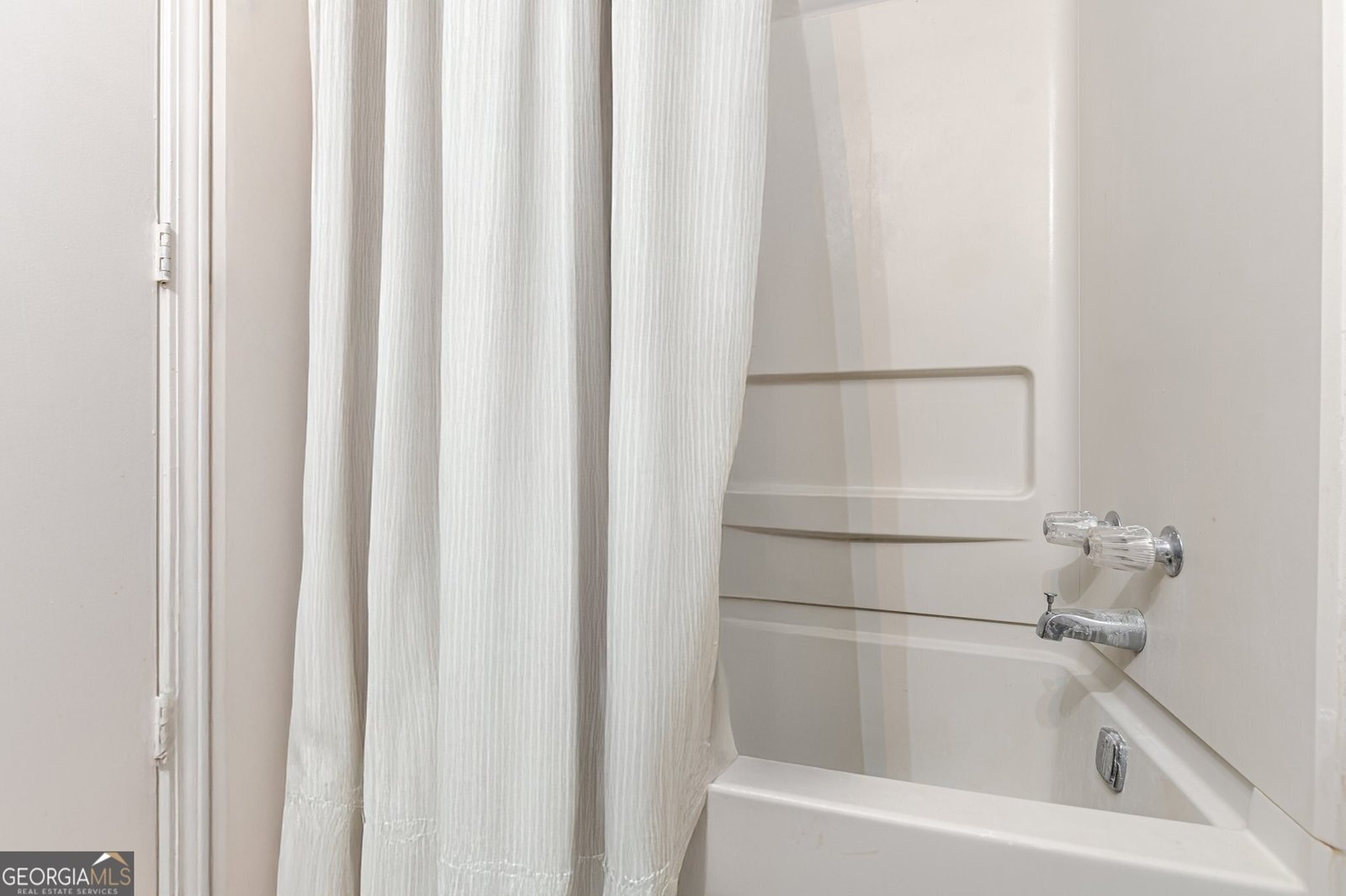 215 Cobblestone Trail Avondale Estates - 34