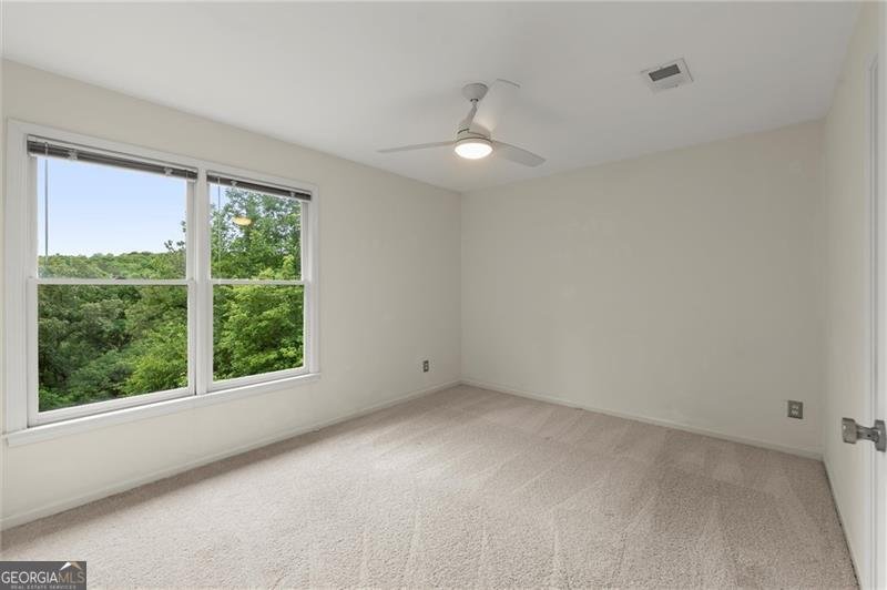 7059 Hunters Ridge Woodstock - 31