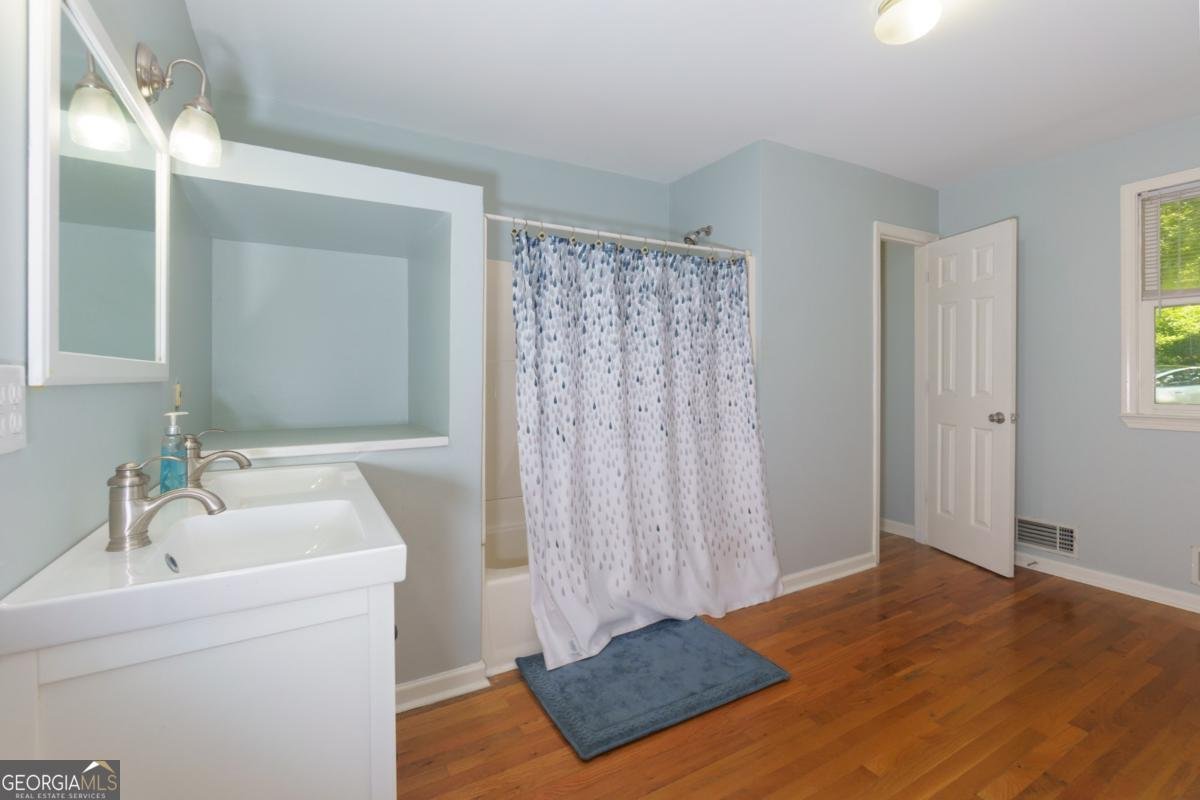 3835 Clubhouse Circle Gainesville - 36