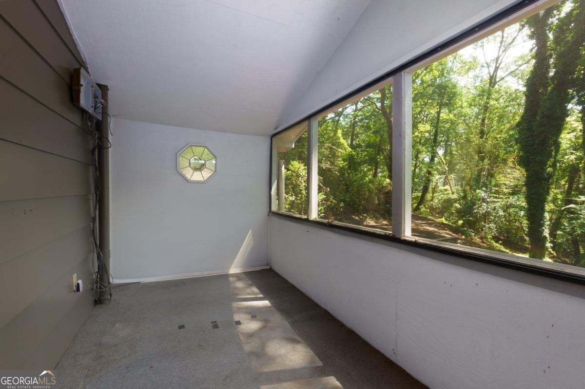 3835 Clubhouse Circle Gainesville - 37