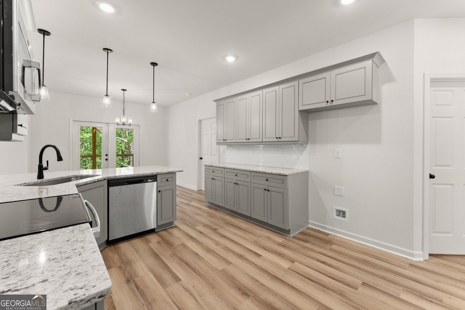 148 Chimney Ridge Cleveland - 14