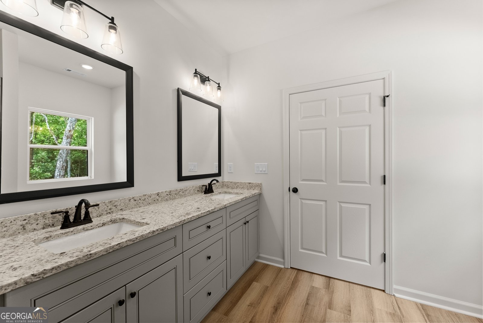 148 Chimney Ridge Cleveland - 21