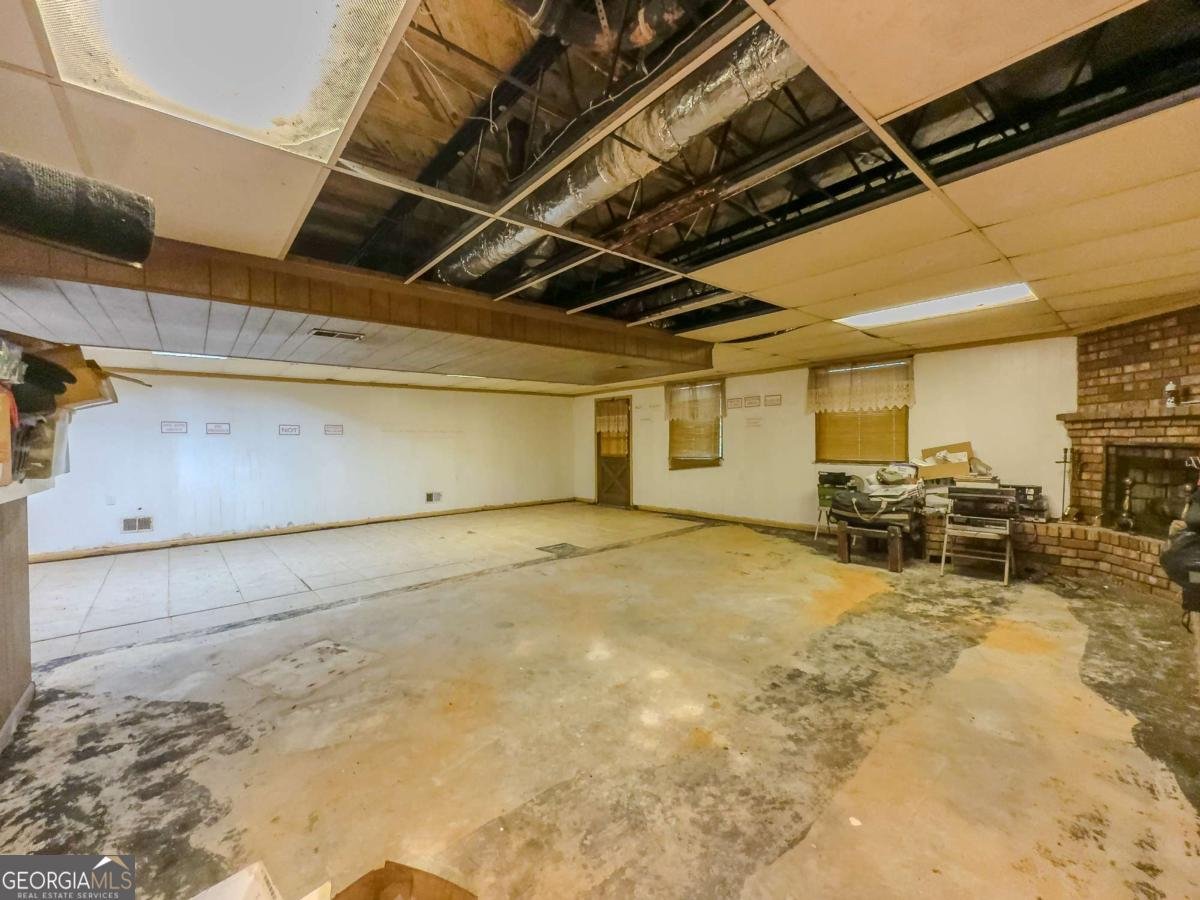 2000 Stone Mountain Lithonia Road Lithonia - 24