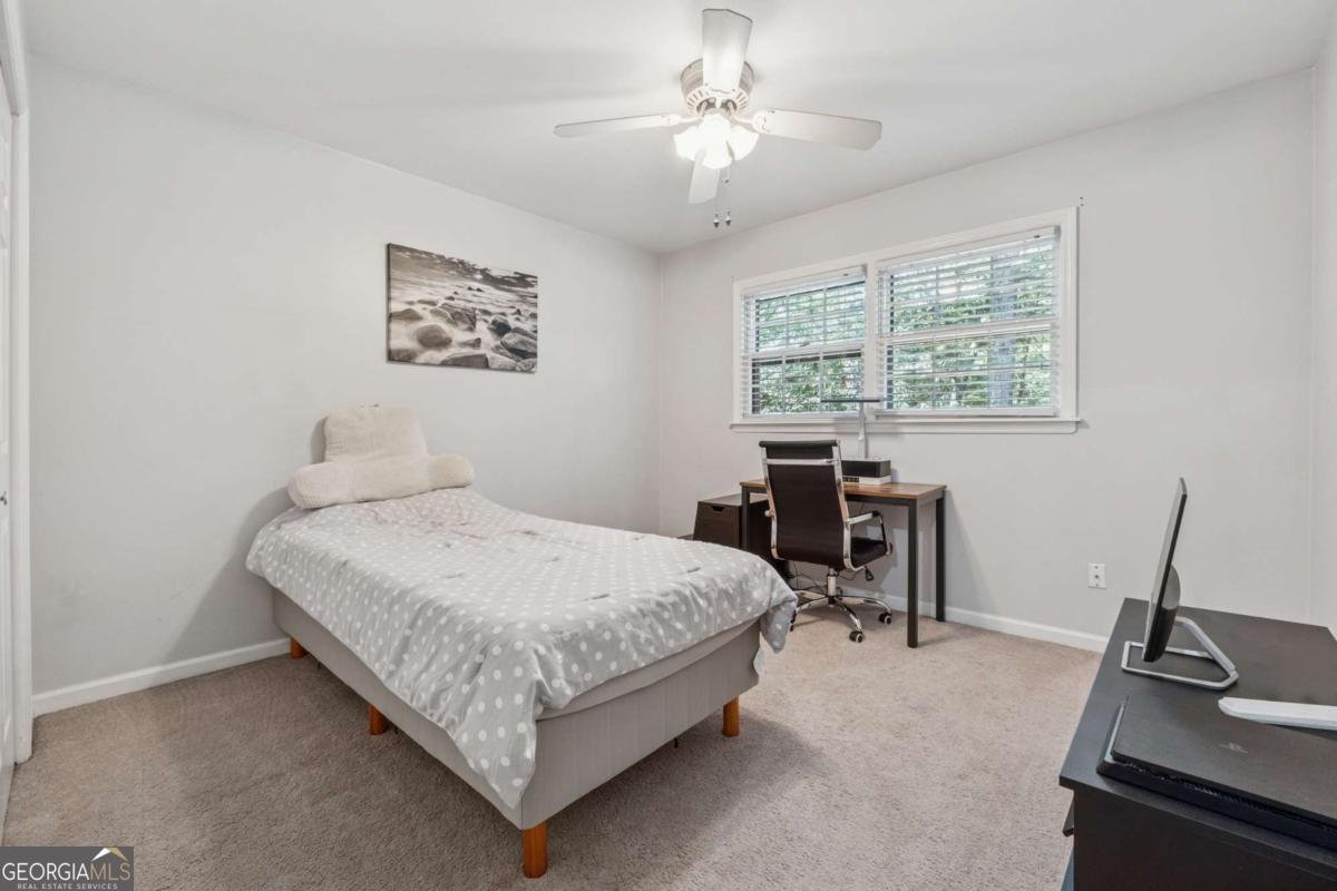 461 Village Green Court Lilburn - 19