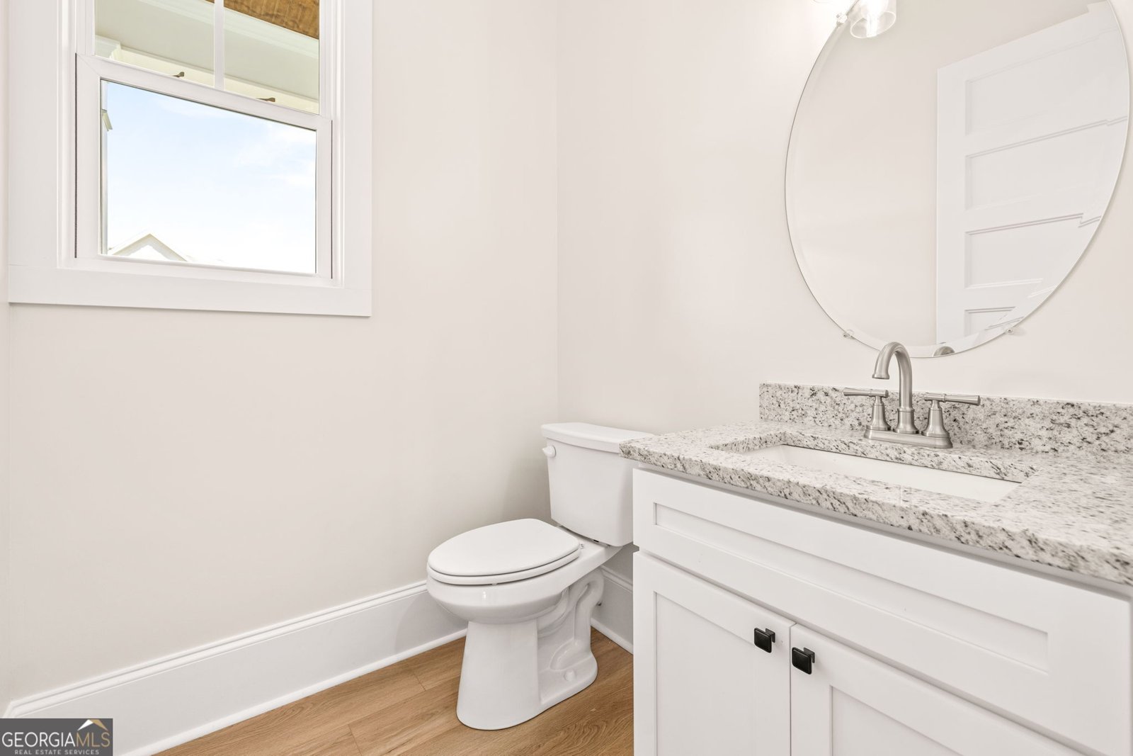 401 Roper Drive Clarkesville - 21