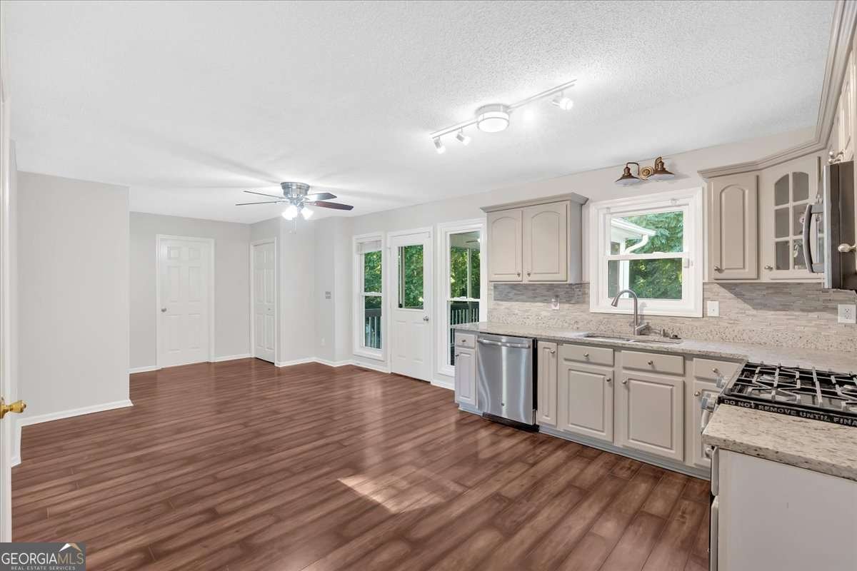 185 Waverly Walk Douglasville - 18
