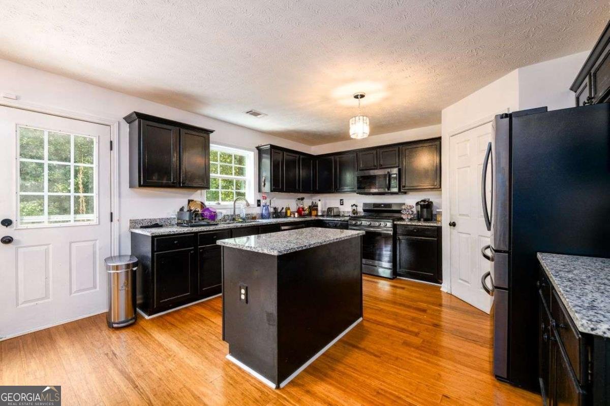 1045 PAPER CREEK Drive Lawrenceville - 13