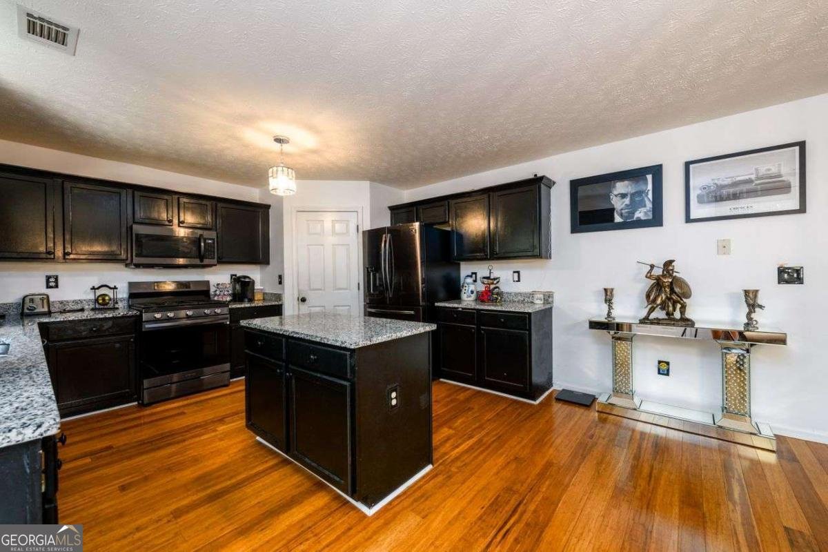 1045 PAPER CREEK Drive Lawrenceville - 14