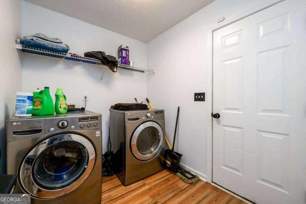 1045 PAPER CREEK Drive Lawrenceville - 18