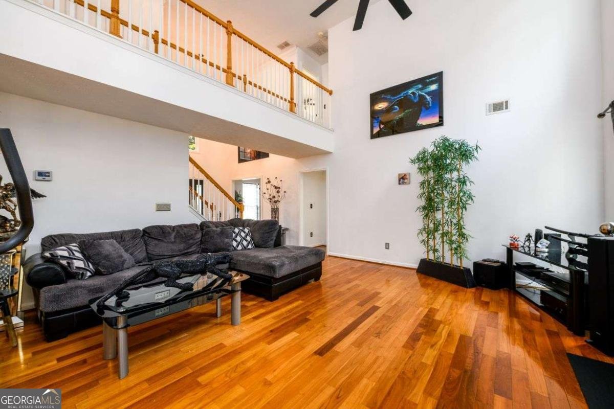 1045 PAPER CREEK Drive Lawrenceville - 19
