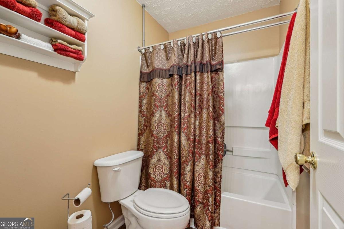 3388 Washington Cmns Avenue Kennesaw - 23