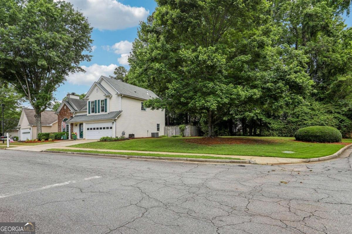3388 Washington Cmns Avenue Kennesaw - 33
