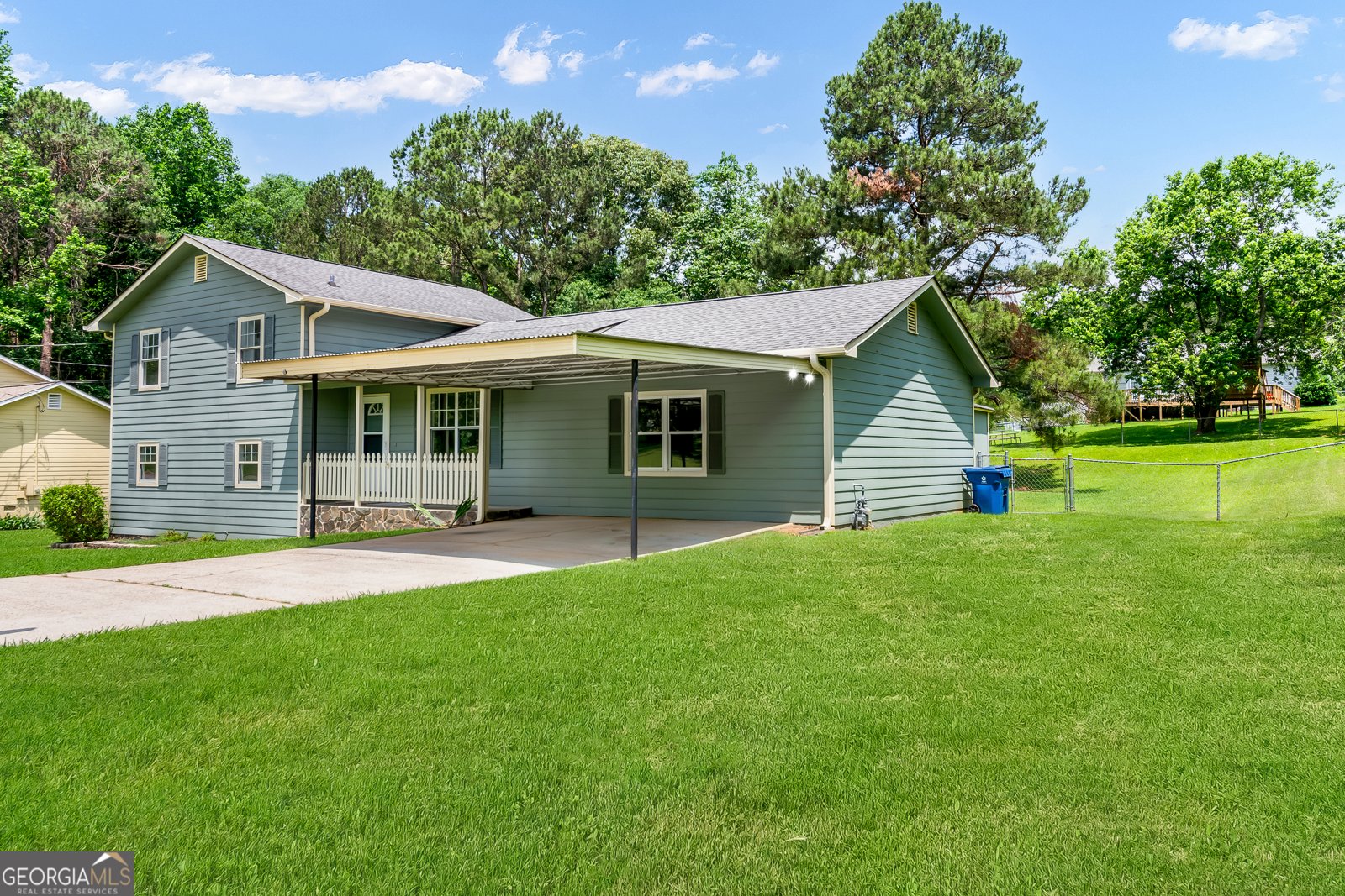 320 Edna Drive Stockbridge - 2