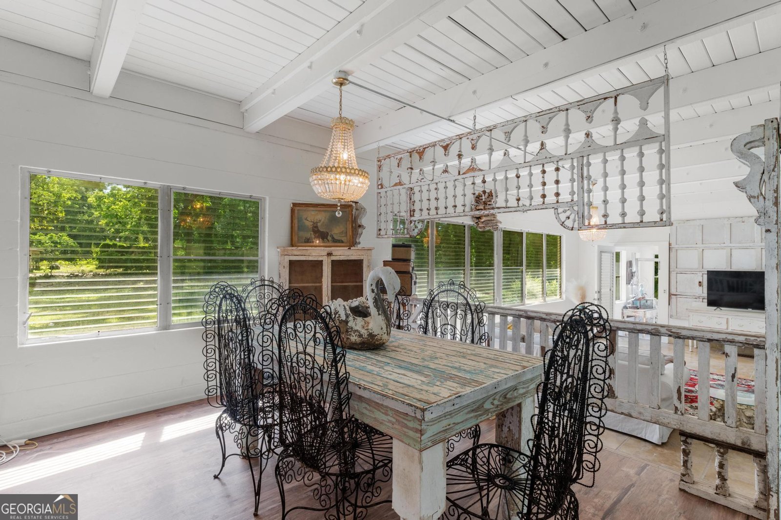 17740 Main Street Woodbury - 18