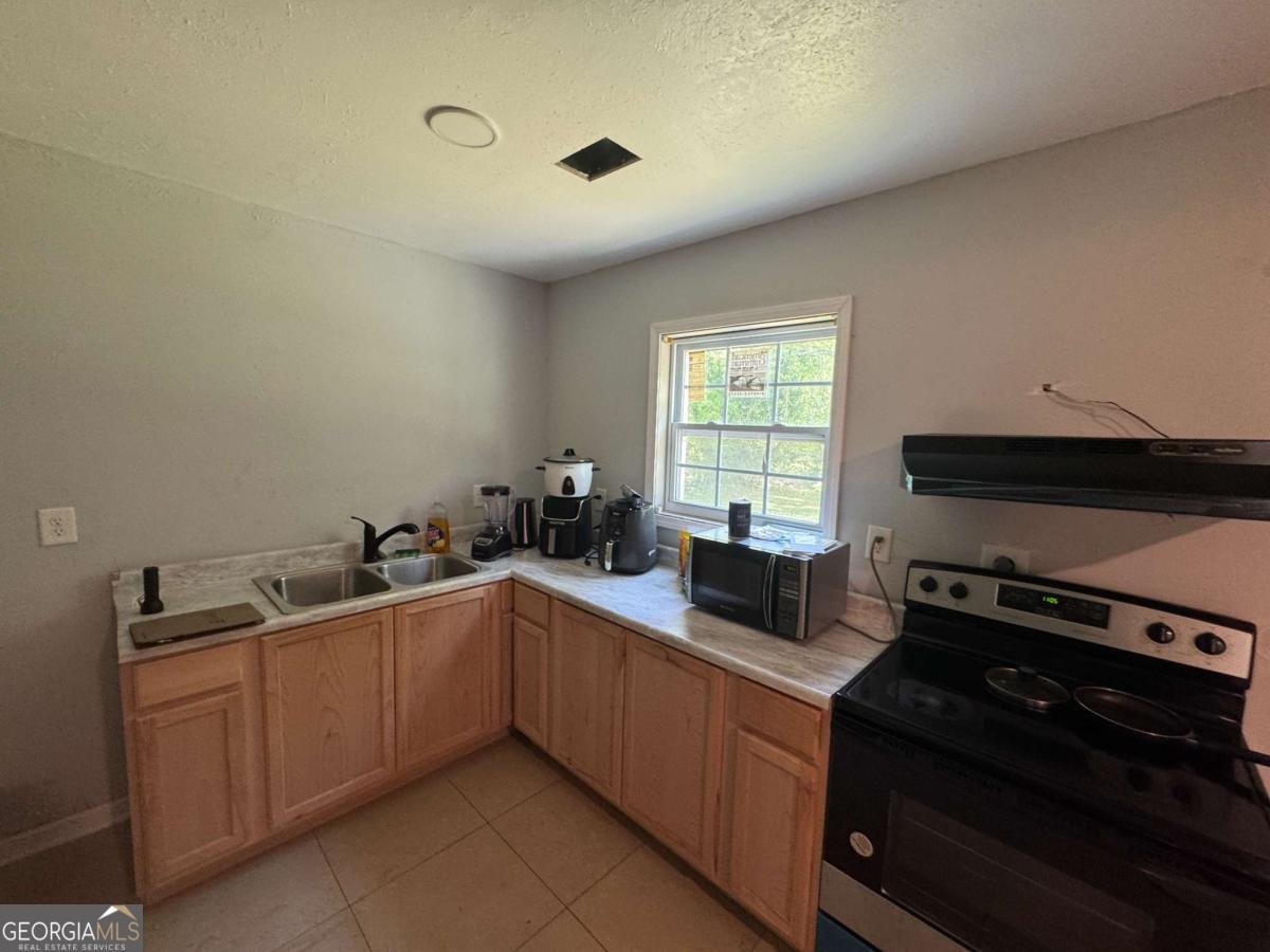 1017 Maxham Road Austell - 4