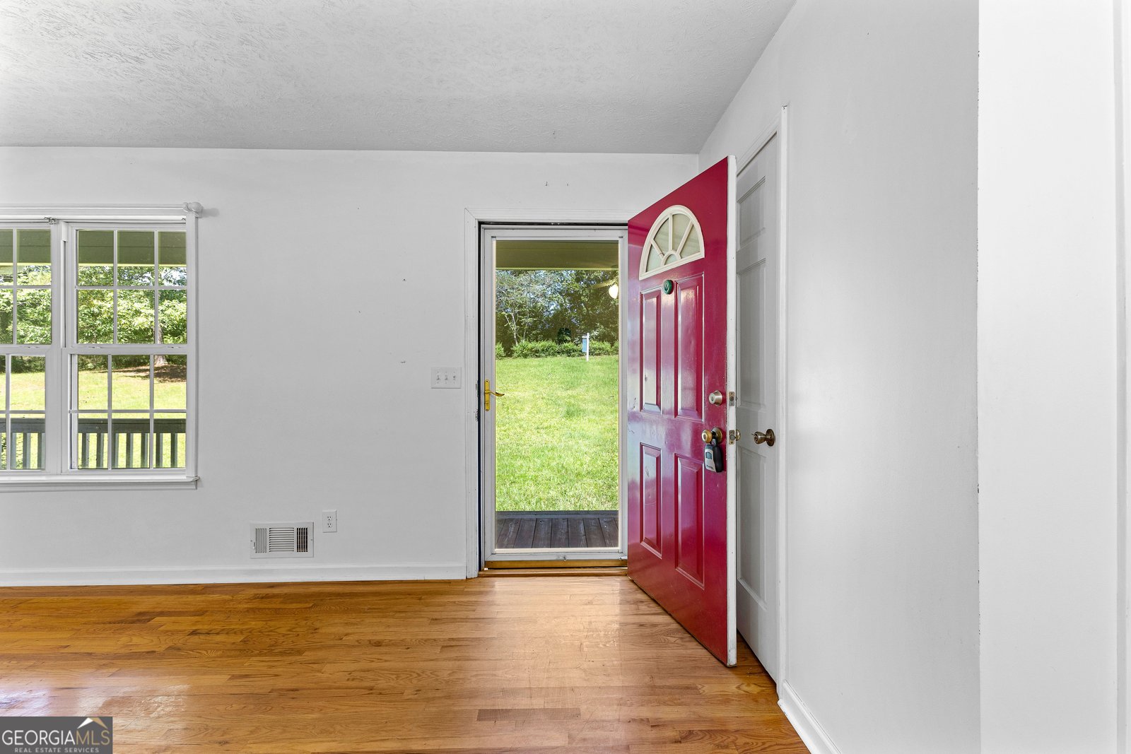 367 Bentley Road Yatesville - 10
