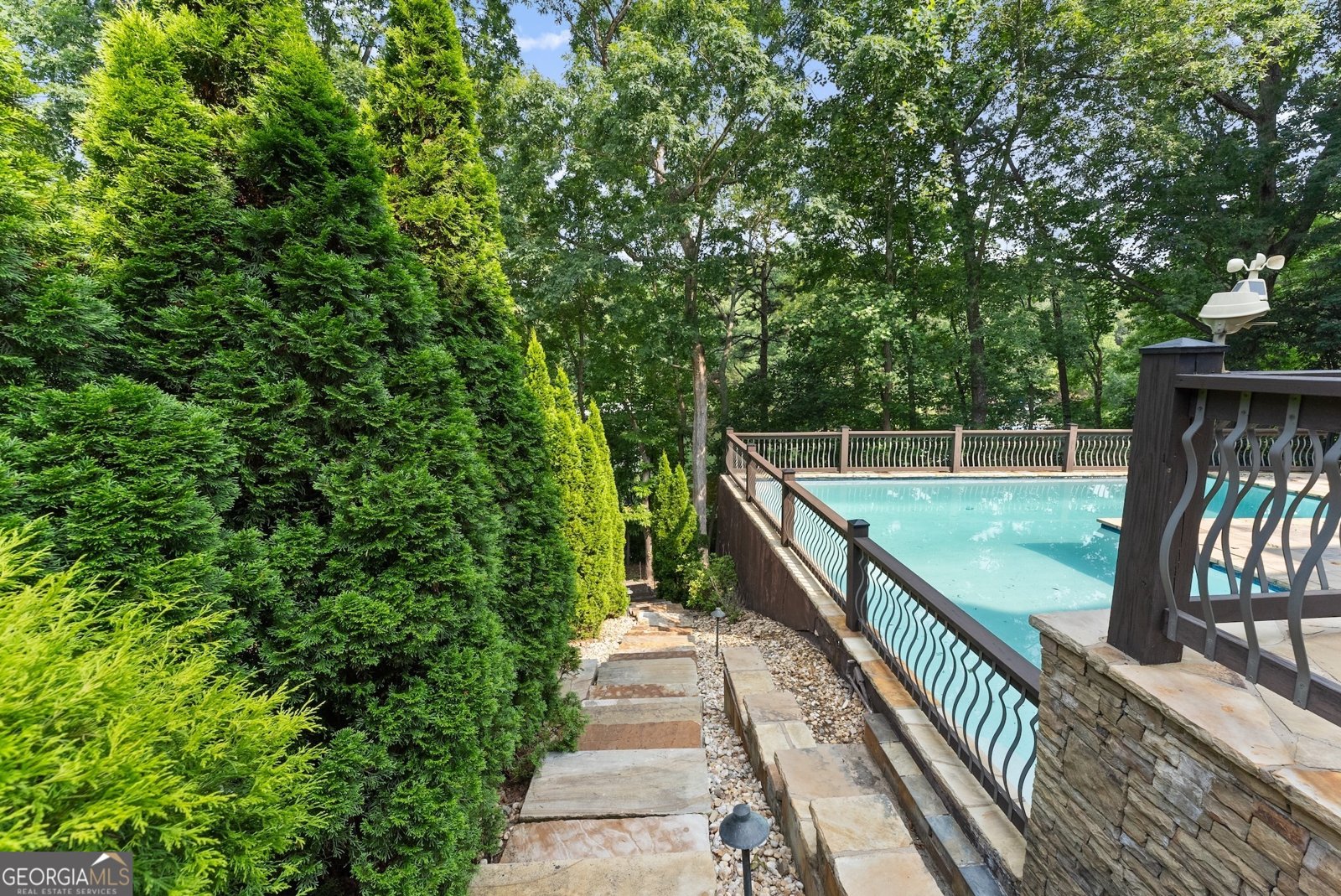 5610 Point West Drive Oakwood - 54