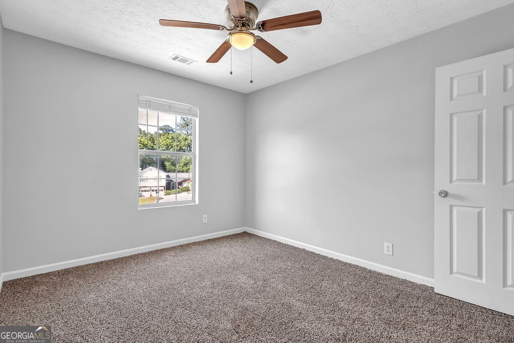 6541 Lazy Creek Court Lithonia - 24