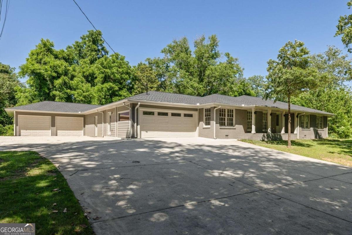 762 Rockbridge Road Lilburn - 1