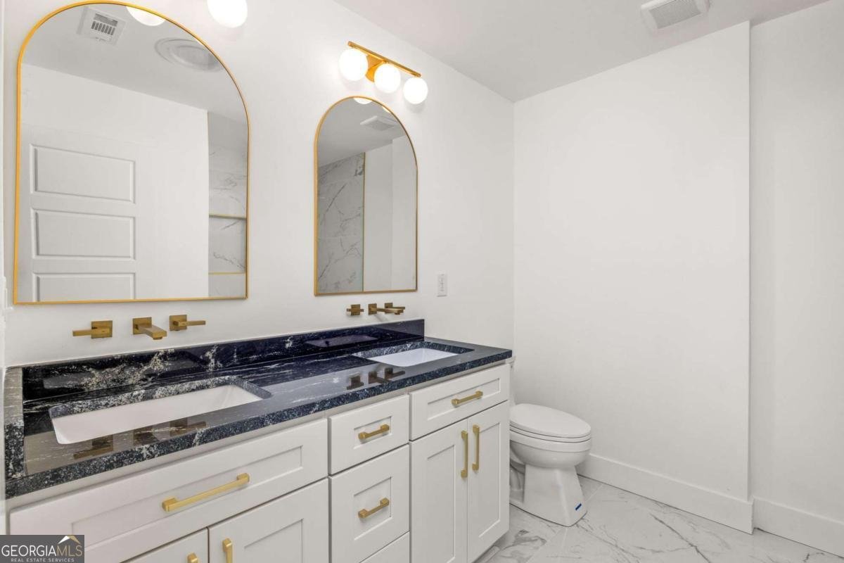 762 Rockbridge Road Lilburn - 21