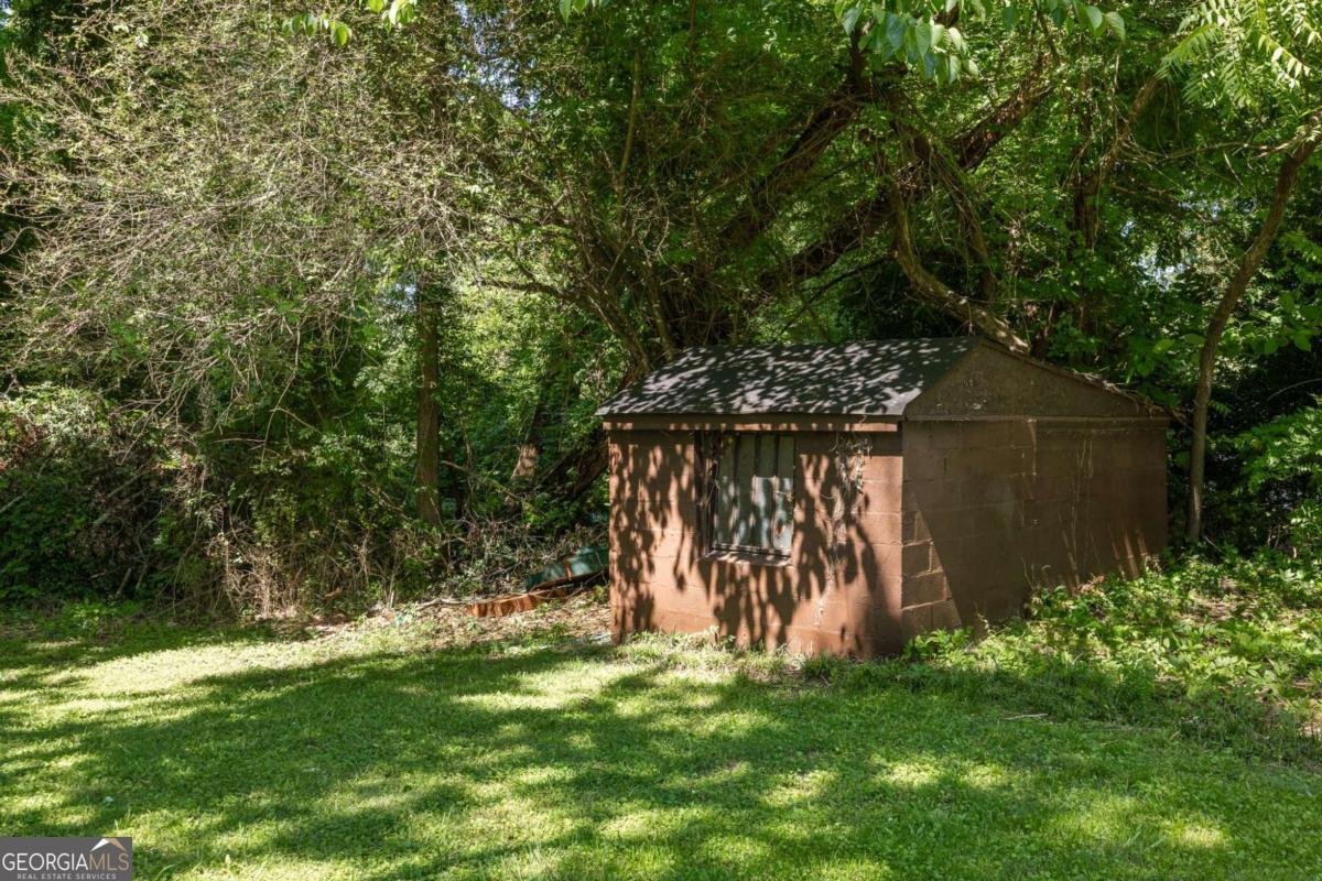 762 Rockbridge Road Lilburn - 40