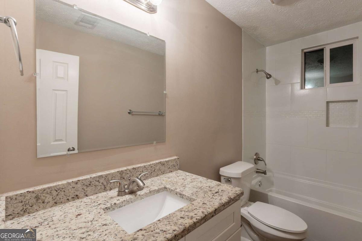 225 Fireside Way Fairburn - 20