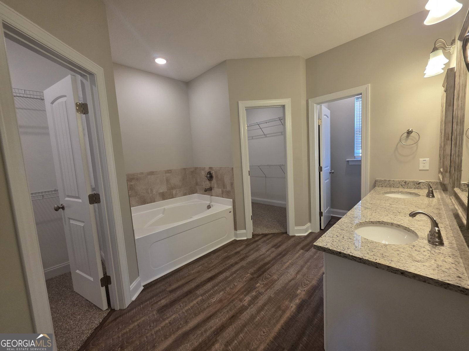 1037 Berkley Court Thomson - 9