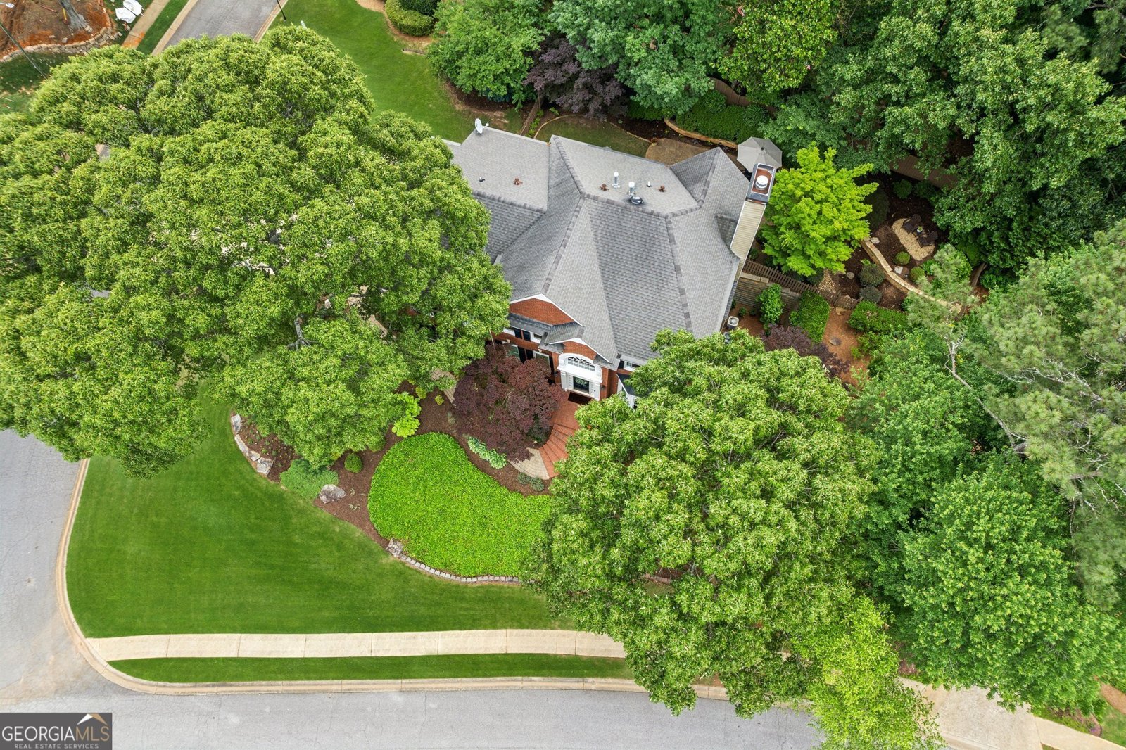 750 Highview Court Woodstock - 6