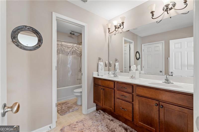 1070 Cureton Drive Austell - 28