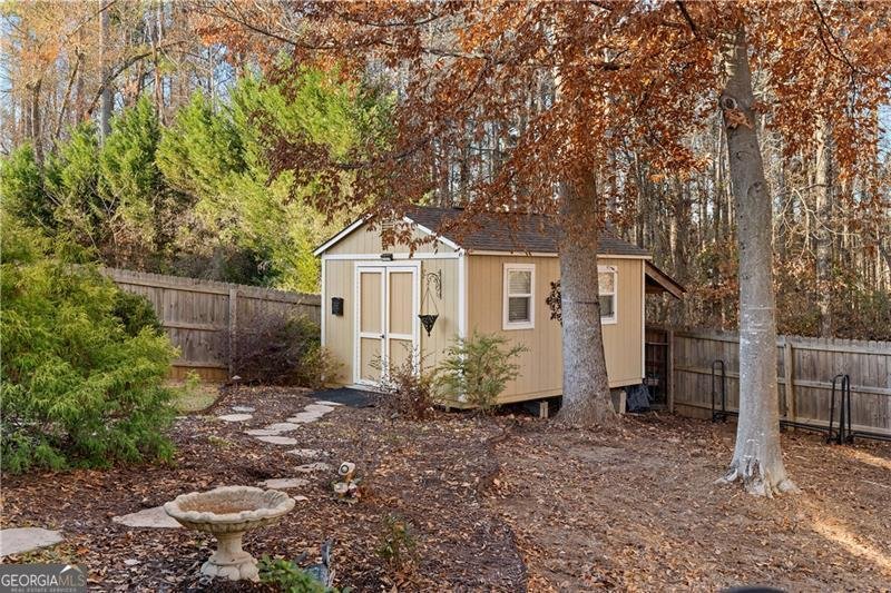 1070 Cureton Drive Austell - 33