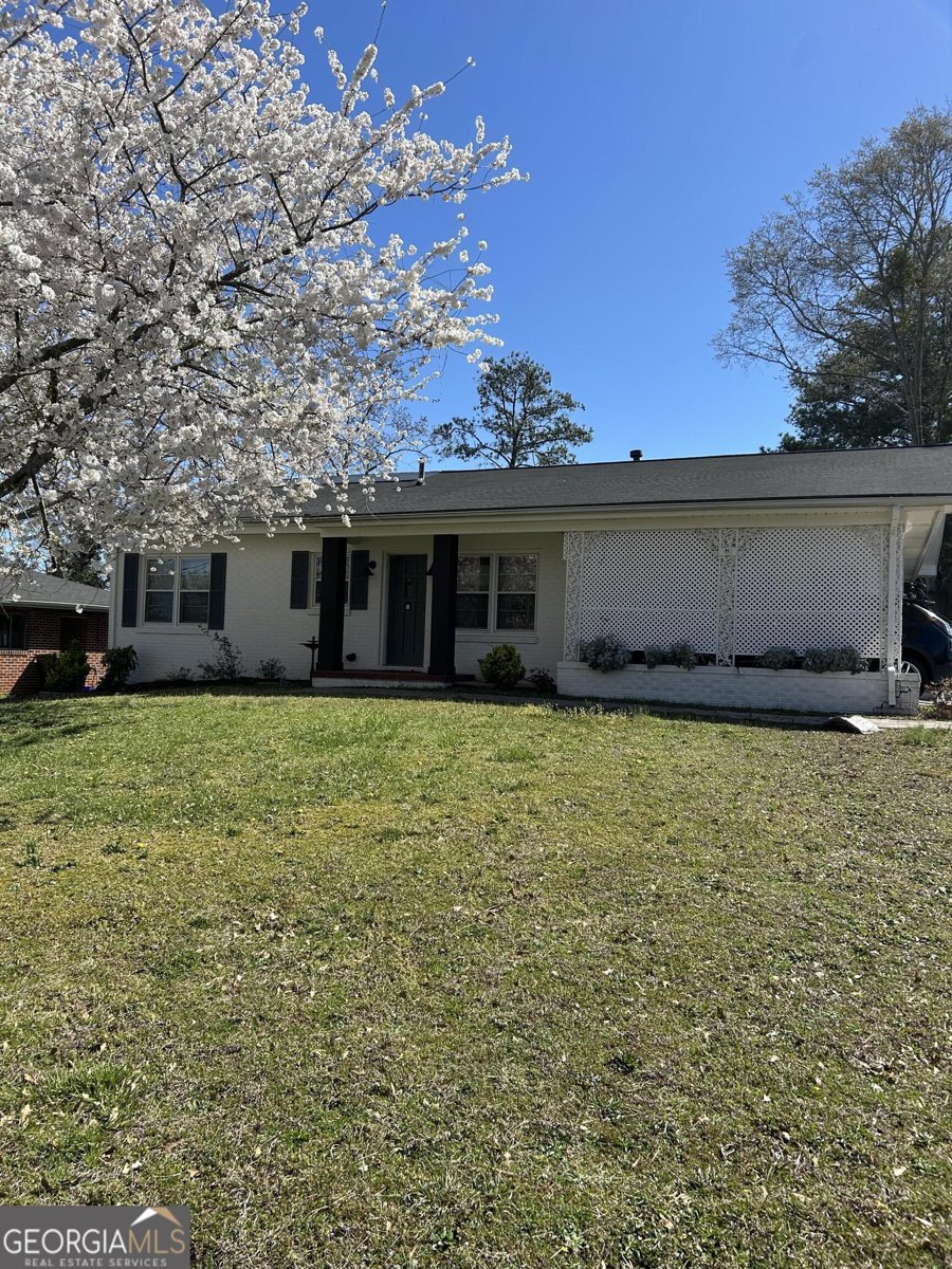 815 Crawford Street Dalton - 4