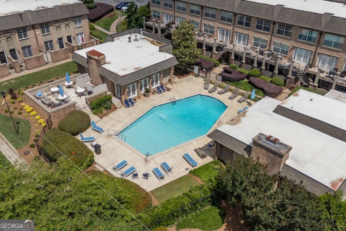 6980 Roswell Road Atlanta - 26