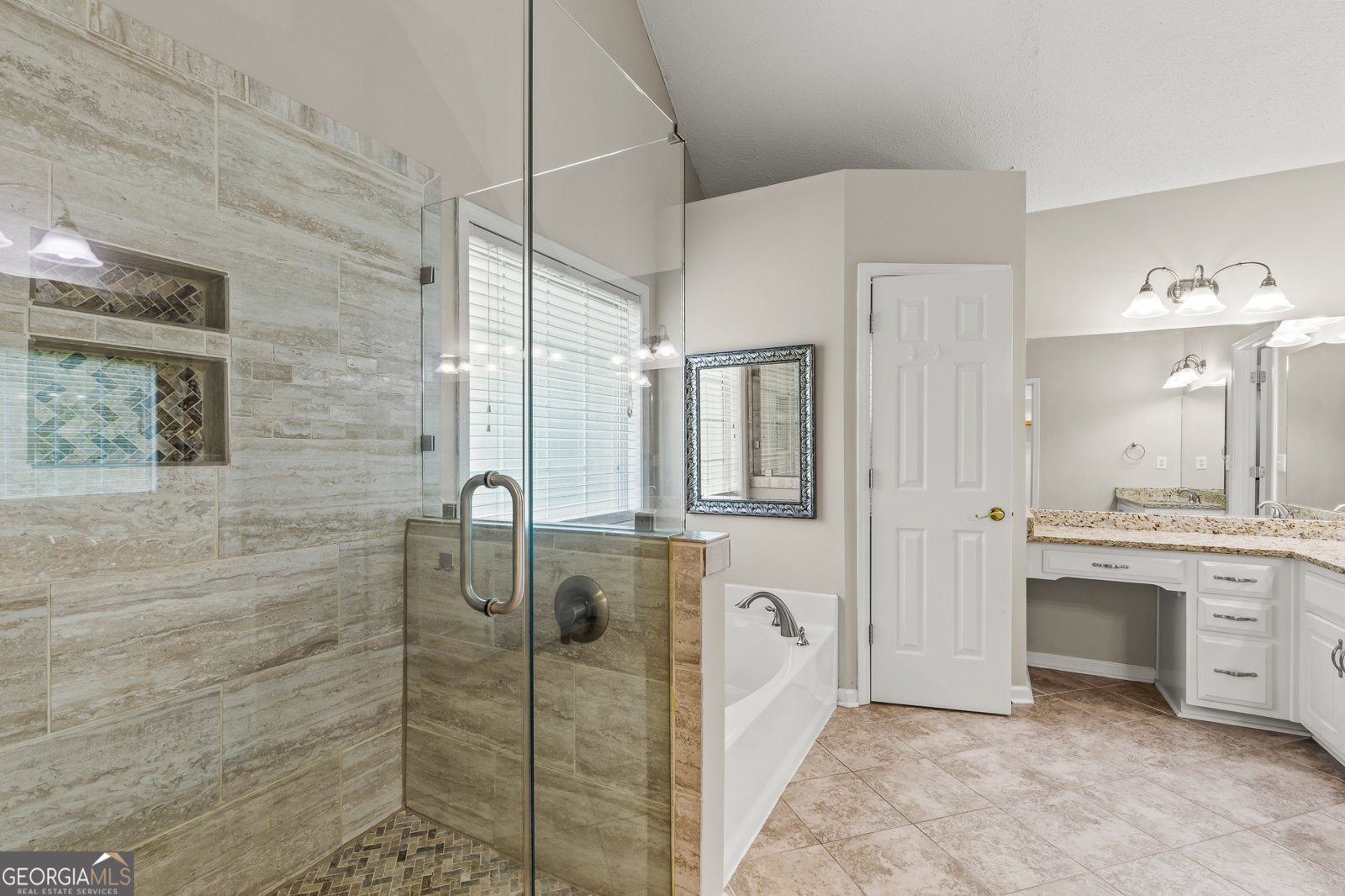 220 Drumcliff Court Tyrone - 23