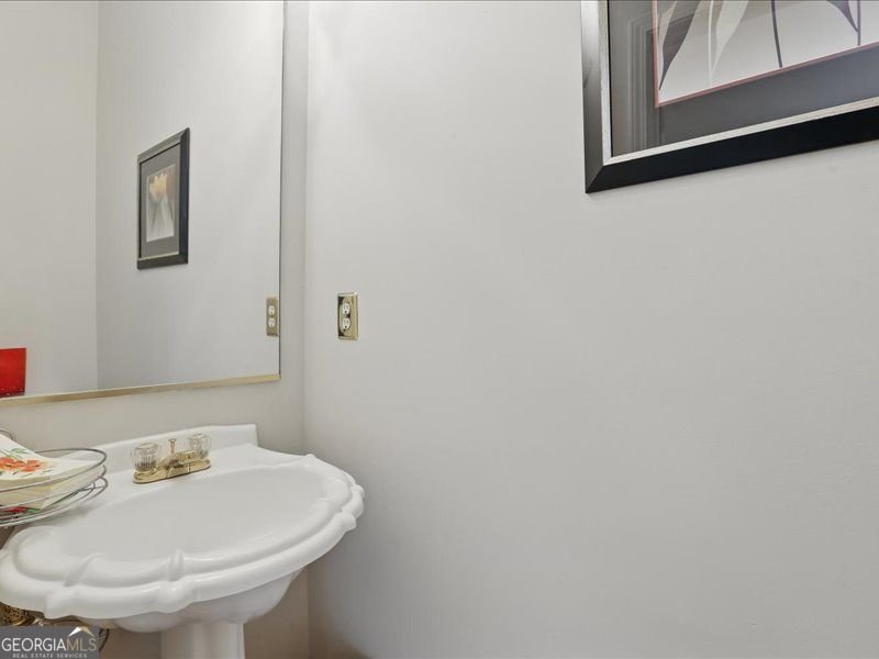 6772 Blantyre Boulevard Boulevard Stone Mountain - 30