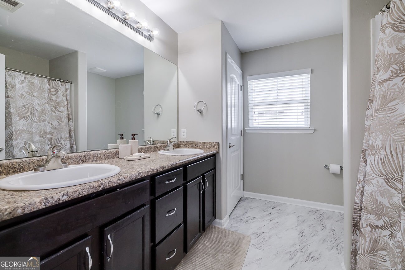 141 Lakepointe Drive Savannah - 22