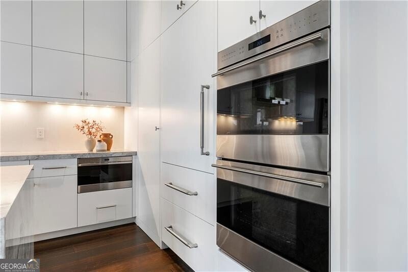 3376 3376 Peachtree Road Atlanta - 25