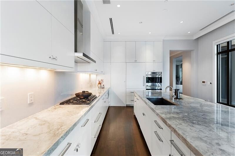 3376 3376 Peachtree Road Atlanta - 26