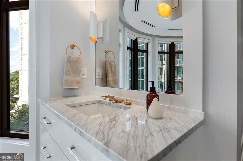 3376 3376 Peachtree Road Atlanta - 54