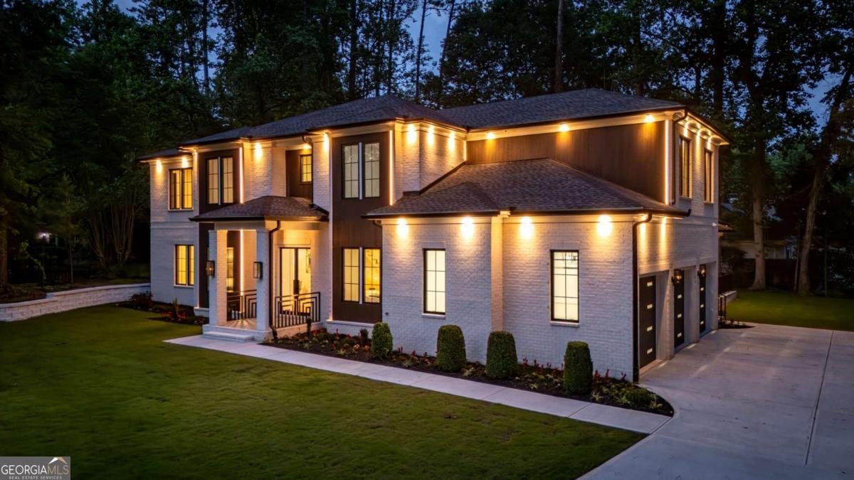 942 fairfield Drive Marietta - 2