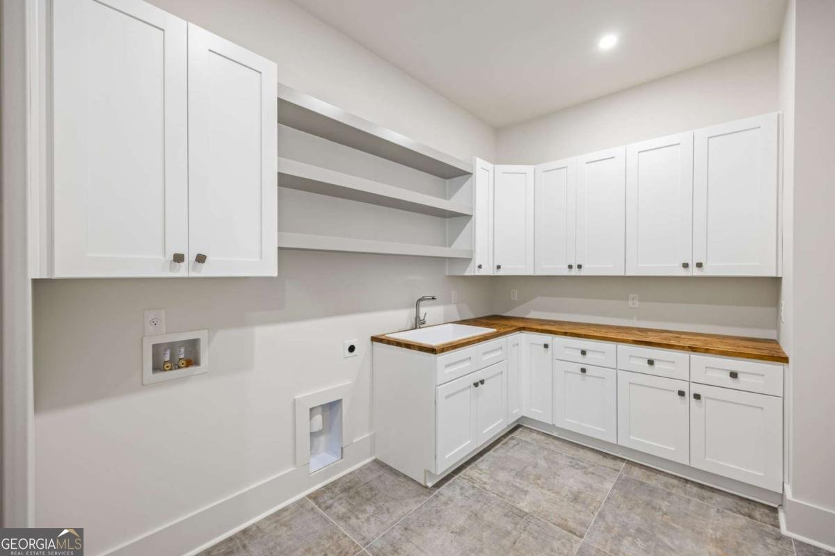 942 fairfield Drive Marietta - 38