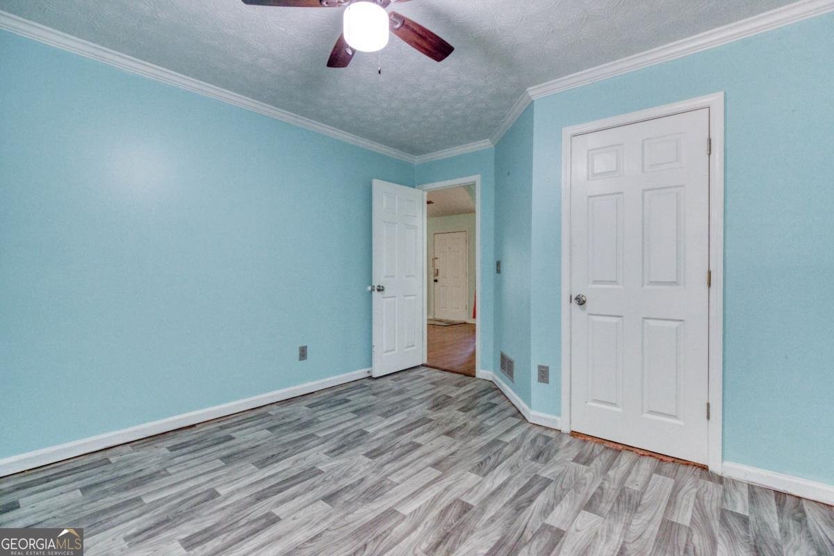 1015 Carriage Way Loganville - 23