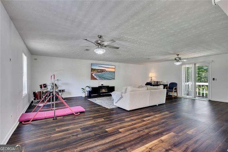 3856 Nowlin Road Kennesaw - 16