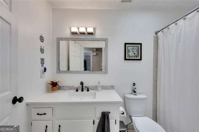 3856 Nowlin Road Kennesaw - 30
