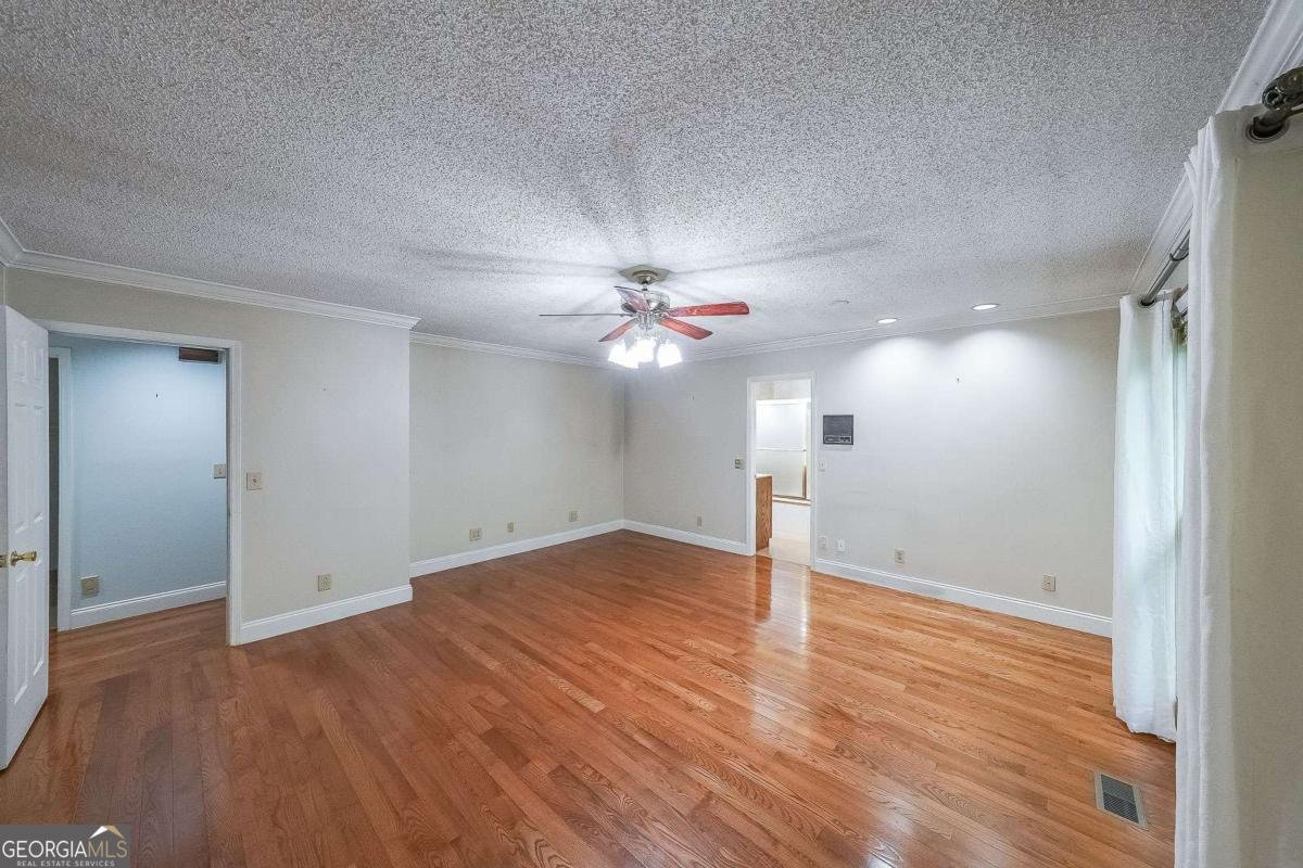 3601 Club Drive Kennesaw - 23