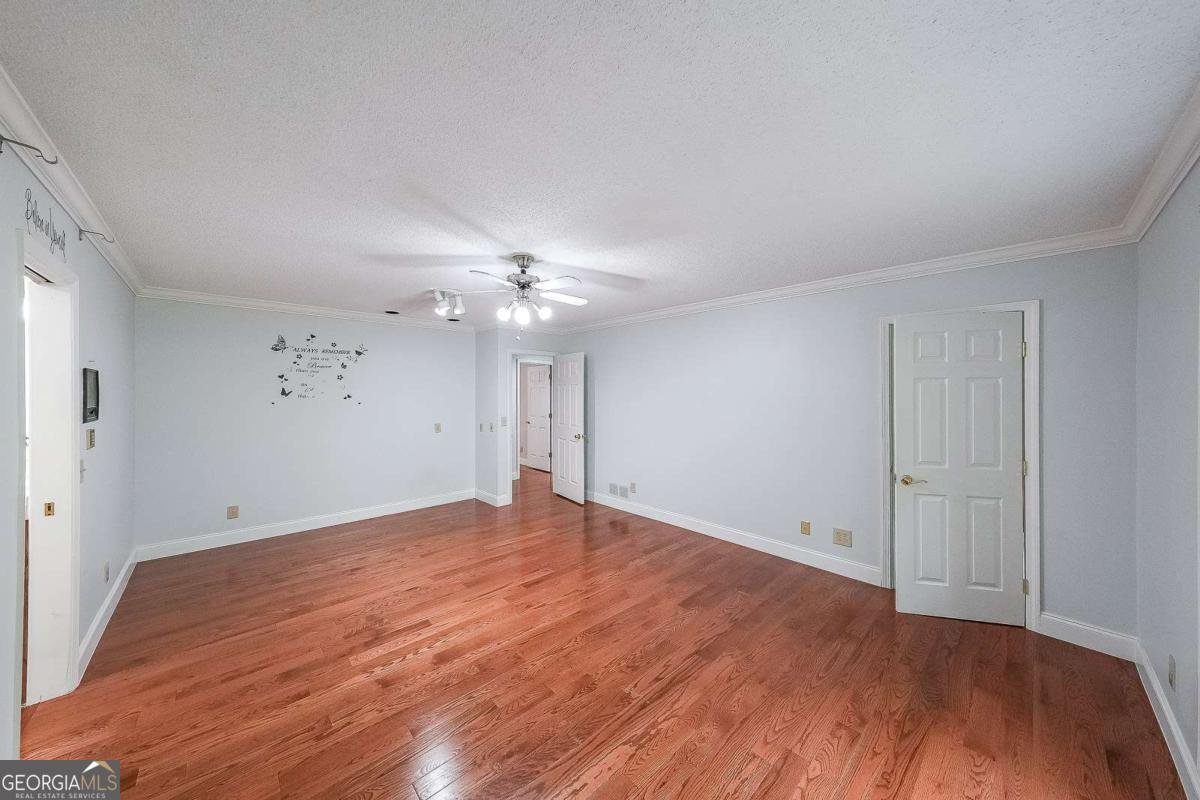 3601 Club Drive Kennesaw - 27