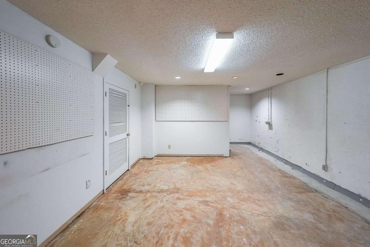 3601 Club Drive Kennesaw - 40