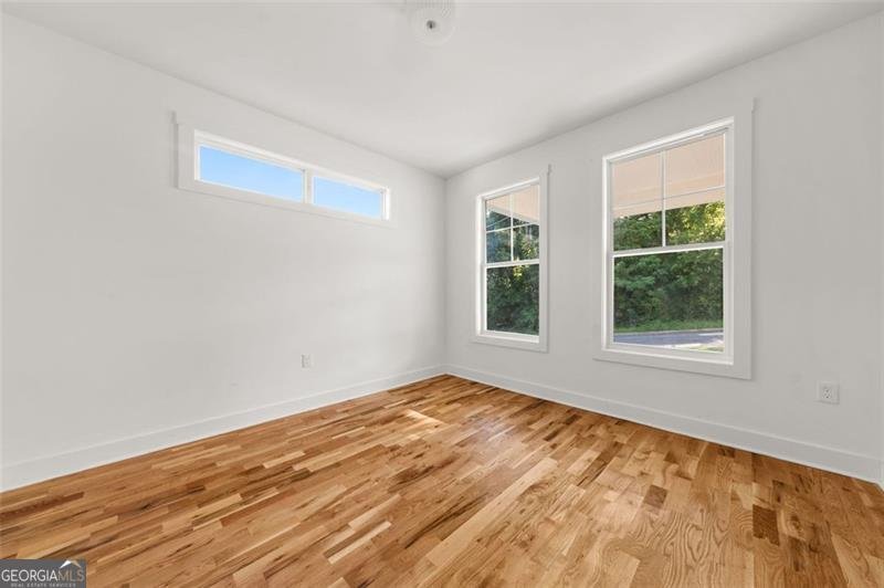 327 OHM Avondale Estates - 8