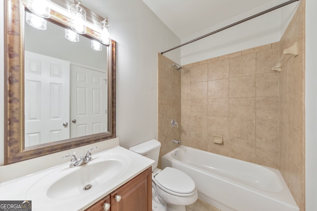 1575 Petal Point Kennesaw - 27