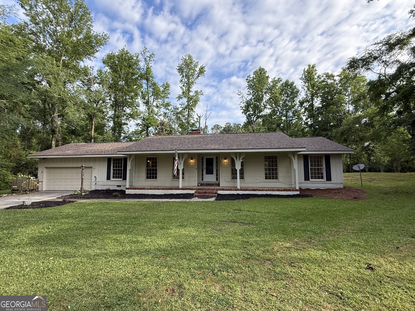 2976 Twin Pine Road Thomson - 1